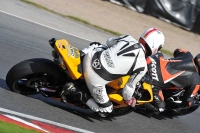 Motorcycle-action-photographs;event-digital-images;eventdigitalimages;no-limits-trackday;oulton-park;oulton-park-circuit-cheshire;oulton-park-photographs;peter-wileman-photography;trackday;trackday-digital-images;trackday-photos