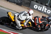 Motorcycle-action-photographs;event-digital-images;eventdigitalimages;no-limits-trackday;oulton-park;oulton-park-circuit-cheshire;oulton-park-photographs;peter-wileman-photography;trackday;trackday-digital-images;trackday-photos