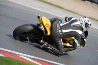 Motorcycle-action-photographs;event-digital-images;eventdigitalimages;no-limits-trackday;oulton-park;oulton-park-circuit-cheshire;oulton-park-photographs;peter-wileman-photography;trackday;trackday-digital-images;trackday-photos
