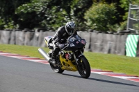Motorcycle-action-photographs;event-digital-images;eventdigitalimages;no-limits-trackday;oulton-park;oulton-park-circuit-cheshire;oulton-park-photographs;peter-wileman-photography;trackday;trackday-digital-images;trackday-photos