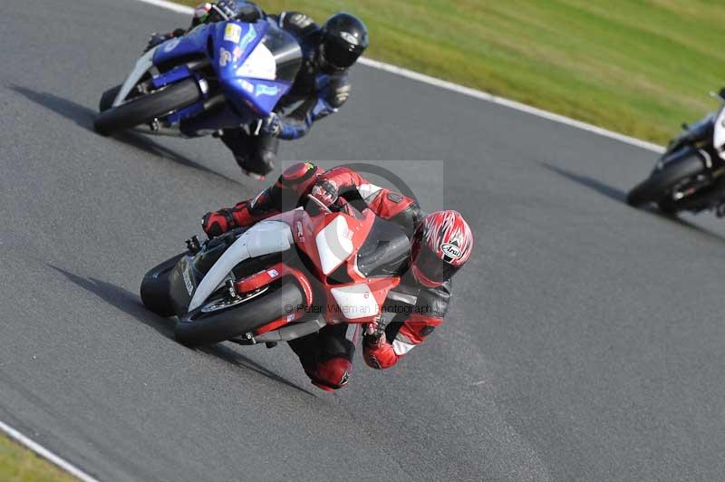 Motorcycle action photographs;event digital images;eventdigitalimages;no limits trackday;oulton park;oulton park circuit cheshire;oulton park photographs;peter wileman photography;trackday;trackday digital images;trackday photos