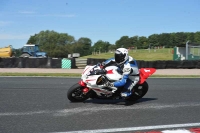 Motorcycle-action-photographs;event-digital-images;eventdigitalimages;no-limits-trackday;oulton-park;oulton-park-circuit-cheshire;oulton-park-photographs;peter-wileman-photography;trackday;trackday-digital-images;trackday-photos