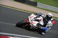 Motorcycle-action-photographs;event-digital-images;eventdigitalimages;no-limits-trackday;oulton-park;oulton-park-circuit-cheshire;oulton-park-photographs;peter-wileman-photography;trackday;trackday-digital-images;trackday-photos