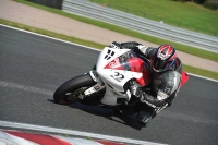 Motorcycle-action-photographs;event-digital-images;eventdigitalimages;no-limits-trackday;oulton-park;oulton-park-circuit-cheshire;oulton-park-photographs;peter-wileman-photography;trackday;trackday-digital-images;trackday-photos