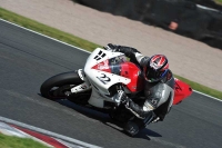 Motorcycle-action-photographs;event-digital-images;eventdigitalimages;no-limits-trackday;oulton-park;oulton-park-circuit-cheshire;oulton-park-photographs;peter-wileman-photography;trackday;trackday-digital-images;trackday-photos