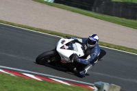 Motorcycle-action-photographs;event-digital-images;eventdigitalimages;no-limits-trackday;oulton-park;oulton-park-circuit-cheshire;oulton-park-photographs;peter-wileman-photography;trackday;trackday-digital-images;trackday-photos