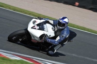 Motorcycle-action-photographs;event-digital-images;eventdigitalimages;no-limits-trackday;oulton-park;oulton-park-circuit-cheshire;oulton-park-photographs;peter-wileman-photography;trackday;trackday-digital-images;trackday-photos