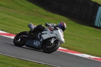 Motorcycle-action-photographs;event-digital-images;eventdigitalimages;no-limits-trackday;oulton-park;oulton-park-circuit-cheshire;oulton-park-photographs;peter-wileman-photography;trackday;trackday-digital-images;trackday-photos