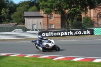 Motorcycle-action-photographs;event-digital-images;eventdigitalimages;no-limits-trackday;oulton-park;oulton-park-circuit-cheshire;oulton-park-photographs;peter-wileman-photography;trackday;trackday-digital-images;trackday-photos