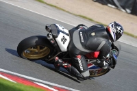 Motorcycle-action-photographs;event-digital-images;eventdigitalimages;no-limits-trackday;oulton-park;oulton-park-circuit-cheshire;oulton-park-photographs;peter-wileman-photography;trackday;trackday-digital-images;trackday-photos