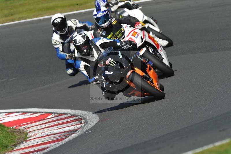Motorcycle action photographs;event digital images;eventdigitalimages;no limits trackday;oulton park;oulton park circuit cheshire;oulton park photographs;peter wileman photography;trackday;trackday digital images;trackday photos