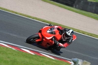 Motorcycle-action-photographs;event-digital-images;eventdigitalimages;no-limits-trackday;oulton-park;oulton-park-circuit-cheshire;oulton-park-photographs;peter-wileman-photography;trackday;trackday-digital-images;trackday-photos