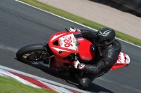 Motorcycle-action-photographs;event-digital-images;eventdigitalimages;no-limits-trackday;oulton-park;oulton-park-circuit-cheshire;oulton-park-photographs;peter-wileman-photography;trackday;trackday-digital-images;trackday-photos