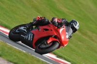 Motorcycle-action-photographs;event-digital-images;eventdigitalimages;no-limits-trackday;oulton-park;oulton-park-circuit-cheshire;oulton-park-photographs;peter-wileman-photography;trackday;trackday-digital-images;trackday-photos