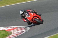 Motorcycle-action-photographs;event-digital-images;eventdigitalimages;no-limits-trackday;oulton-park;oulton-park-circuit-cheshire;oulton-park-photographs;peter-wileman-photography;trackday;trackday-digital-images;trackday-photos
