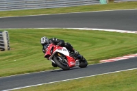 Motorcycle-action-photographs;event-digital-images;eventdigitalimages;no-limits-trackday;oulton-park;oulton-park-circuit-cheshire;oulton-park-photographs;peter-wileman-photography;trackday;trackday-digital-images;trackday-photos
