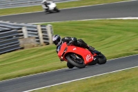 Motorcycle-action-photographs;event-digital-images;eventdigitalimages;no-limits-trackday;oulton-park;oulton-park-circuit-cheshire;oulton-park-photographs;peter-wileman-photography;trackday;trackday-digital-images;trackday-photos