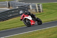 Motorcycle-action-photographs;event-digital-images;eventdigitalimages;no-limits-trackday;oulton-park;oulton-park-circuit-cheshire;oulton-park-photographs;peter-wileman-photography;trackday;trackday-digital-images;trackday-photos
