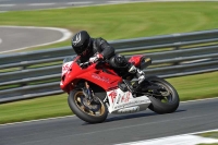 Motorcycle-action-photographs;event-digital-images;eventdigitalimages;no-limits-trackday;oulton-park;oulton-park-circuit-cheshire;oulton-park-photographs;peter-wileman-photography;trackday;trackday-digital-images;trackday-photos
