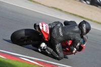 Motorcycle-action-photographs;event-digital-images;eventdigitalimages;no-limits-trackday;oulton-park;oulton-park-circuit-cheshire;oulton-park-photographs;peter-wileman-photography;trackday;trackday-digital-images;trackday-photos