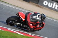 Motorcycle-action-photographs;event-digital-images;eventdigitalimages;no-limits-trackday;oulton-park;oulton-park-circuit-cheshire;oulton-park-photographs;peter-wileman-photography;trackday;trackday-digital-images;trackday-photos
