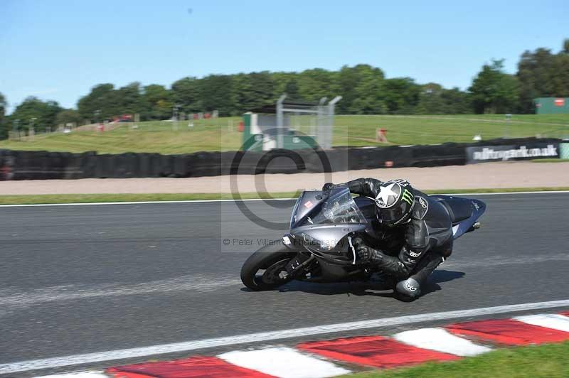 enduro digital images;event digital images;eventdigitalimages;no limits trackdays;oulton no limits trackday;oulton park cheshire;oulton trackday photographs;peter wileman photography;racing digital images;trackday digital images;trackday photos