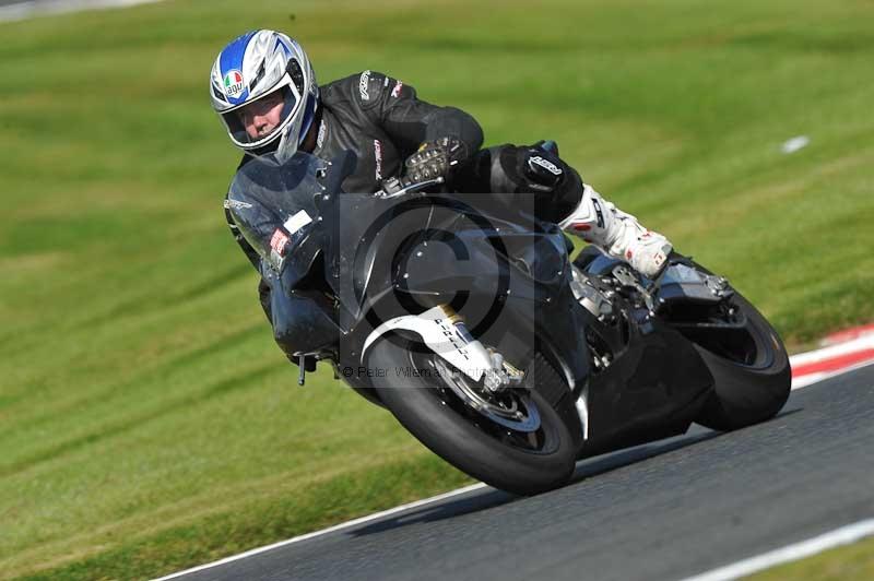 enduro digital images;event digital images;eventdigitalimages;no limits trackdays;oulton no limits trackday;oulton park cheshire;oulton trackday photographs;peter wileman photography;racing digital images;trackday digital images;trackday photos