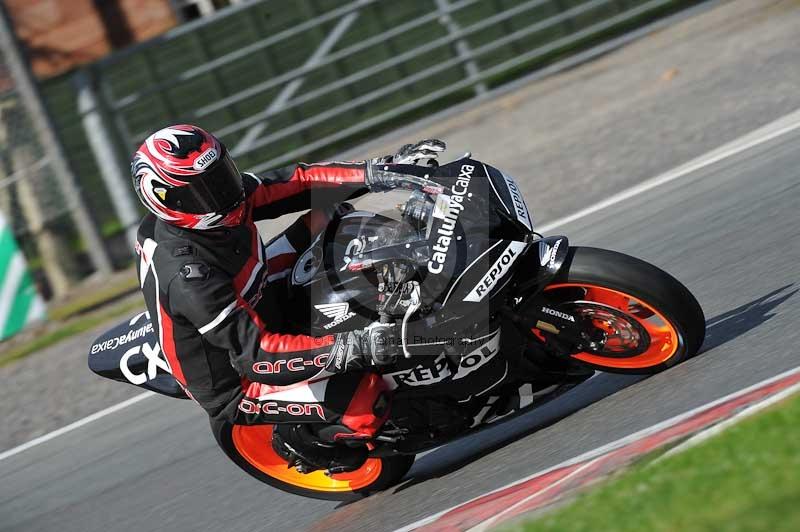 enduro digital images;event digital images;eventdigitalimages;no limits trackdays;oulton no limits trackday;oulton park cheshire;oulton trackday photographs;peter wileman photography;racing digital images;trackday digital images;trackday photos