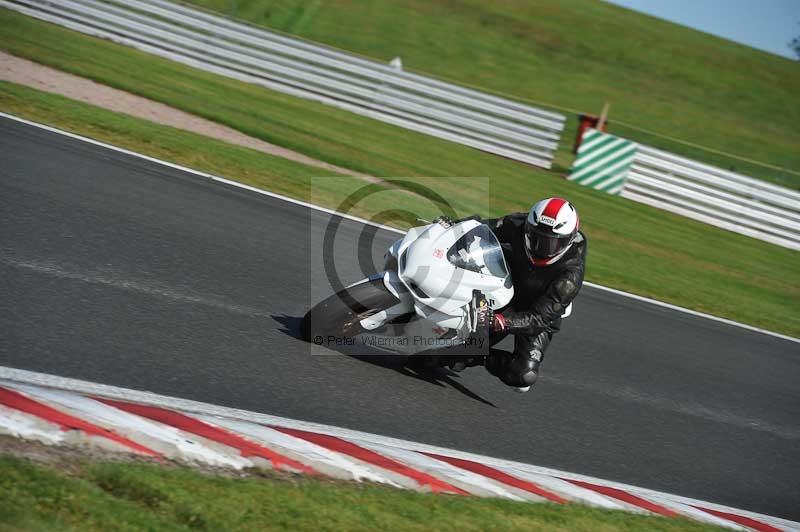 enduro digital images;event digital images;eventdigitalimages;no limits trackdays;oulton no limits trackday;oulton park cheshire;oulton trackday photographs;peter wileman photography;racing digital images;trackday digital images;trackday photos