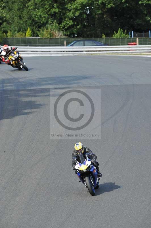 enduro digital images;event digital images;eventdigitalimages;no limits trackdays;oulton no limits trackday;oulton park cheshire;oulton trackday photographs;peter wileman photography;racing digital images;trackday digital images;trackday photos