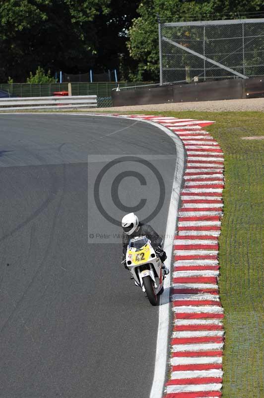 enduro digital images;event digital images;eventdigitalimages;no limits trackdays;oulton no limits trackday;oulton park cheshire;oulton trackday photographs;peter wileman photography;racing digital images;trackday digital images;trackday photos
