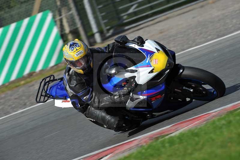 enduro digital images;event digital images;eventdigitalimages;no limits trackdays;oulton no limits trackday;oulton park cheshire;oulton trackday photographs;peter wileman photography;racing digital images;trackday digital images;trackday photos