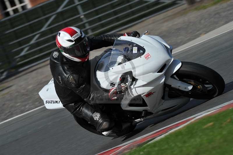 enduro digital images;event digital images;eventdigitalimages;no limits trackdays;oulton no limits trackday;oulton park cheshire;oulton trackday photographs;peter wileman photography;racing digital images;trackday digital images;trackday photos