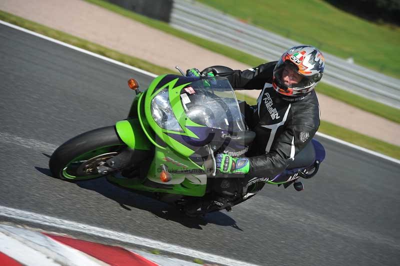 enduro digital images;event digital images;eventdigitalimages;no limits trackdays;oulton no limits trackday;oulton park cheshire;oulton trackday photographs;peter wileman photography;racing digital images;trackday digital images;trackday photos
