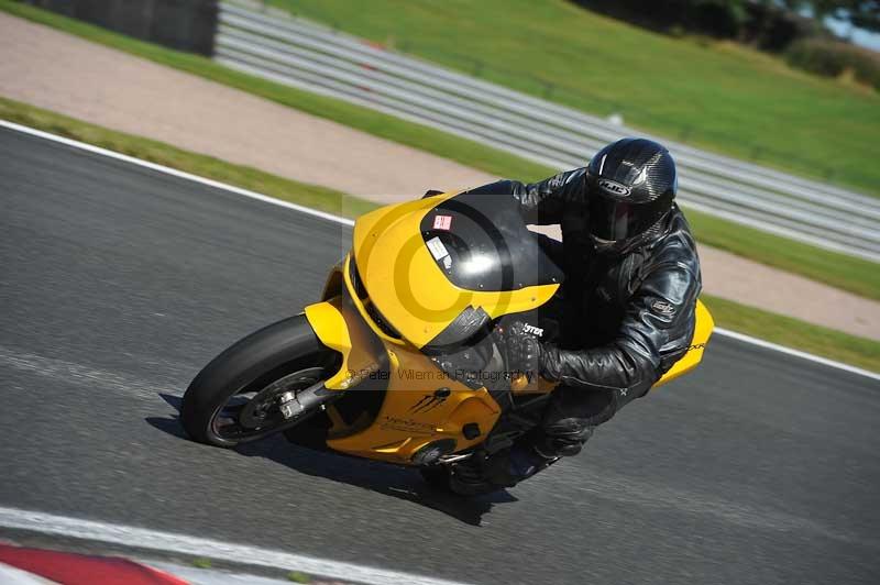 enduro digital images;event digital images;eventdigitalimages;no limits trackdays;oulton no limits trackday;oulton park cheshire;oulton trackday photographs;peter wileman photography;racing digital images;trackday digital images;trackday photos