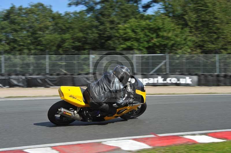 enduro digital images;event digital images;eventdigitalimages;no limits trackdays;oulton no limits trackday;oulton park cheshire;oulton trackday photographs;peter wileman photography;racing digital images;trackday digital images;trackday photos