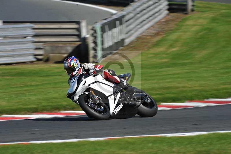 enduro digital images;event digital images;eventdigitalimages;no limits trackdays;oulton no limits trackday;oulton park cheshire;oulton trackday photographs;peter wileman photography;racing digital images;trackday digital images;trackday photos