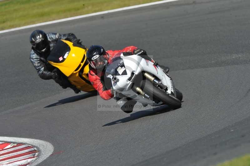 enduro digital images;event digital images;eventdigitalimages;no limits trackdays;oulton no limits trackday;oulton park cheshire;oulton trackday photographs;peter wileman photography;racing digital images;trackday digital images;trackday photos