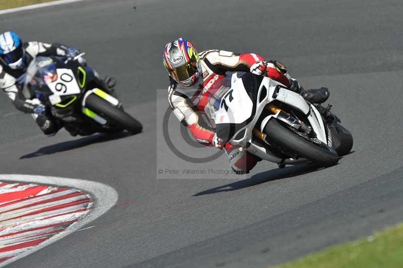 enduro digital images;event digital images;eventdigitalimages;no limits trackdays;oulton no limits trackday;oulton park cheshire;oulton trackday photographs;peter wileman photography;racing digital images;trackday digital images;trackday photos