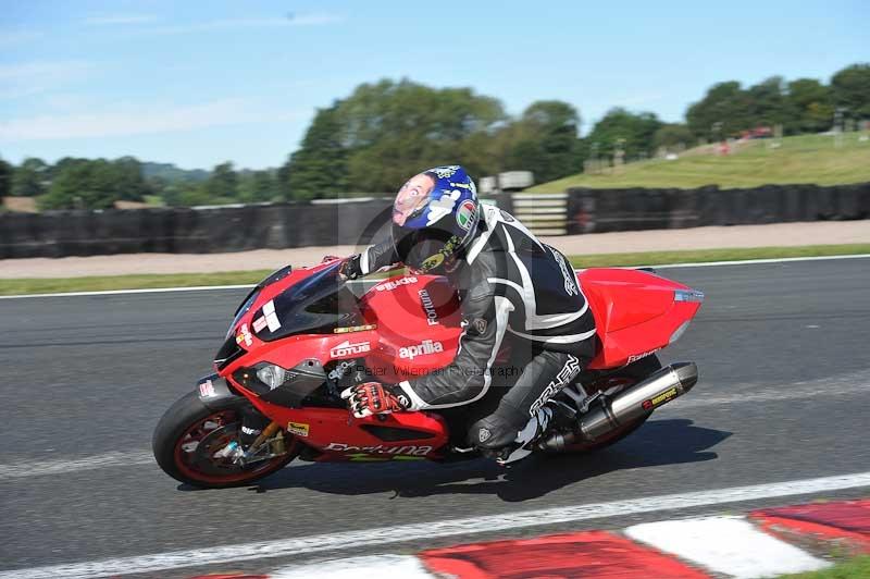 enduro digital images;event digital images;eventdigitalimages;no limits trackdays;oulton no limits trackday;oulton park cheshire;oulton trackday photographs;peter wileman photography;racing digital images;trackday digital images;trackday photos