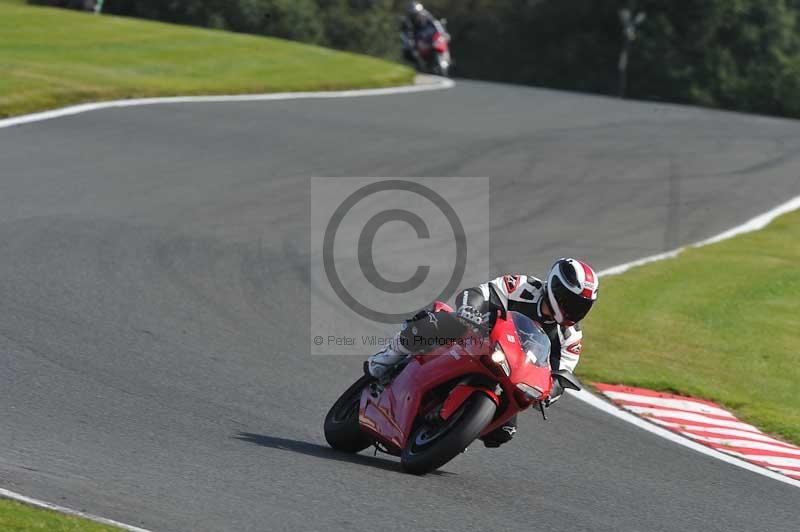 enduro digital images;event digital images;eventdigitalimages;no limits trackdays;oulton no limits trackday;oulton park cheshire;oulton trackday photographs;peter wileman photography;racing digital images;trackday digital images;trackday photos