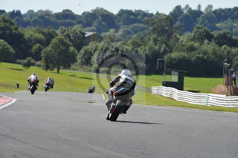 enduro digital images;event digital images;eventdigitalimages;no limits trackdays;oulton no limits trackday;oulton park cheshire;oulton trackday photographs;peter wileman photography;racing digital images;trackday digital images;trackday photos