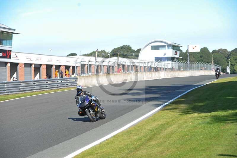 enduro digital images;event digital images;eventdigitalimages;no limits trackdays;oulton no limits trackday;oulton park cheshire;oulton trackday photographs;peter wileman photography;racing digital images;trackday digital images;trackday photos