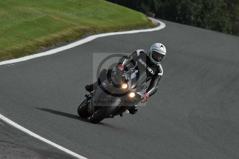 enduro digital images;event digital images;eventdigitalimages;no limits trackdays;oulton no limits trackday;oulton park cheshire;oulton trackday photographs;peter wileman photography;racing digital images;trackday digital images;trackday photos