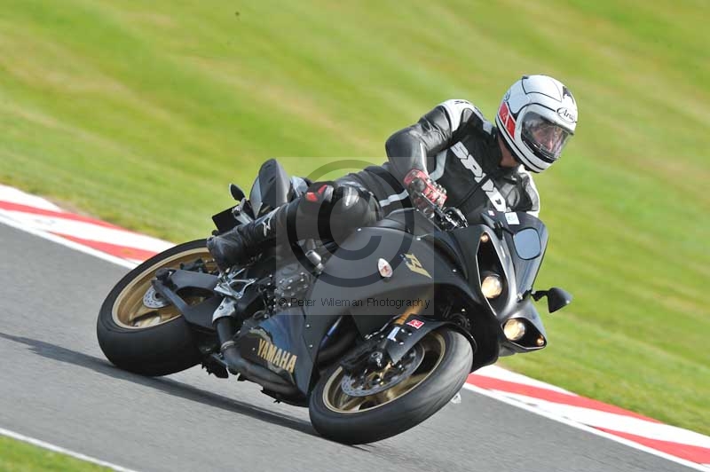 enduro digital images;event digital images;eventdigitalimages;no limits trackdays;oulton no limits trackday;oulton park cheshire;oulton trackday photographs;peter wileman photography;racing digital images;trackday digital images;trackday photos