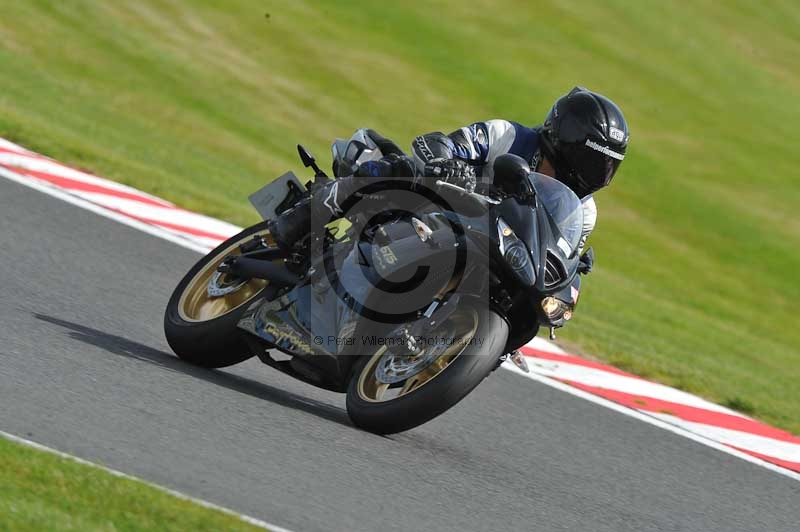 enduro digital images;event digital images;eventdigitalimages;no limits trackdays;oulton no limits trackday;oulton park cheshire;oulton trackday photographs;peter wileman photography;racing digital images;trackday digital images;trackday photos
