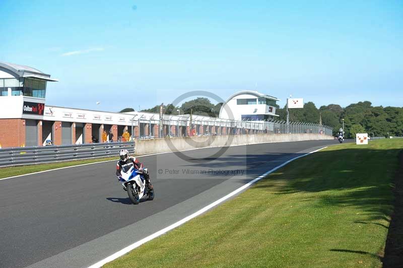 enduro digital images;event digital images;eventdigitalimages;no limits trackdays;oulton no limits trackday;oulton park cheshire;oulton trackday photographs;peter wileman photography;racing digital images;trackday digital images;trackday photos