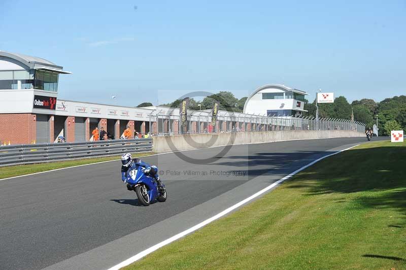 enduro digital images;event digital images;eventdigitalimages;no limits trackdays;oulton no limits trackday;oulton park cheshire;oulton trackday photographs;peter wileman photography;racing digital images;trackday digital images;trackday photos