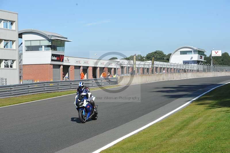enduro digital images;event digital images;eventdigitalimages;no limits trackdays;oulton no limits trackday;oulton park cheshire;oulton trackday photographs;peter wileman photography;racing digital images;trackday digital images;trackday photos