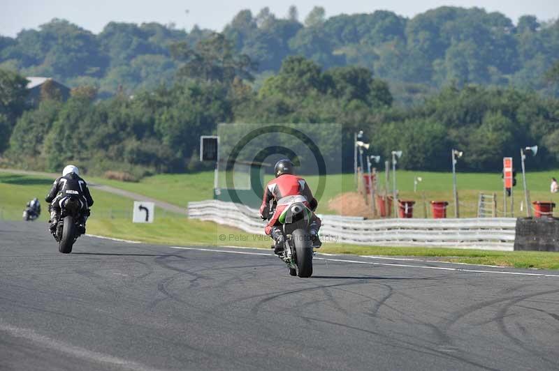 enduro digital images;event digital images;eventdigitalimages;no limits trackdays;oulton no limits trackday;oulton park cheshire;oulton trackday photographs;peter wileman photography;racing digital images;trackday digital images;trackday photos